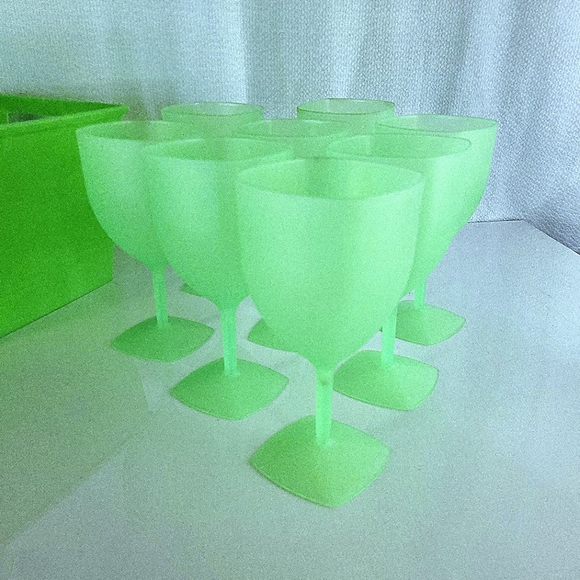 Frosty Mint Green Plastic Stemware - Picture 8 of 12